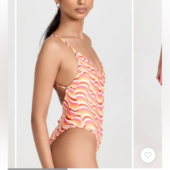 L*space clover one piece swimsuit size M - Picture 3 of 4